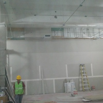 Local comercial nike plaza las antenas