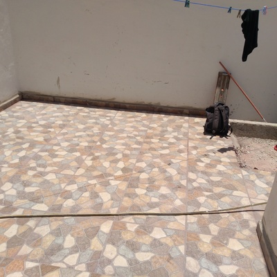 Colocación de lozeta en patio