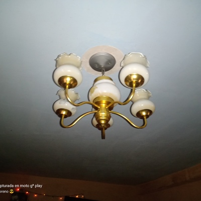 Instalación de lámpara restaurada