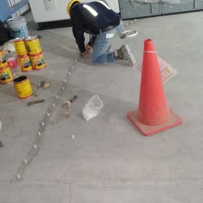 Sellado de grietas e impermeabilizaciones