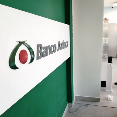 Banco azteca