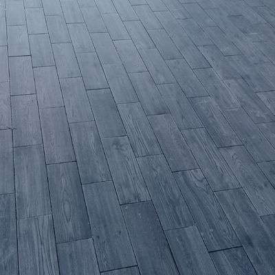 Tipo madera en patio