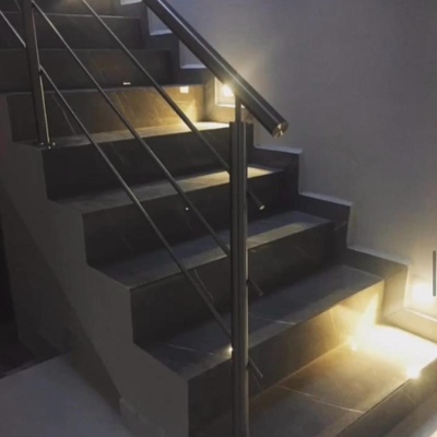 ILUMINACIÓN EN ESCALERAS