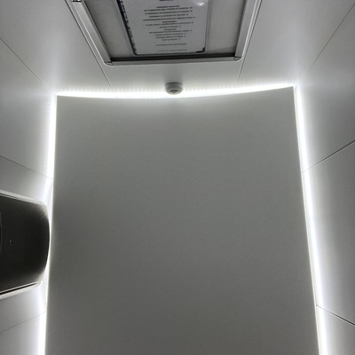 Luz perimetral en plafon