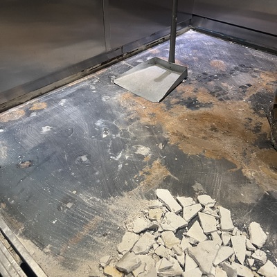 Retiro de piso dañado