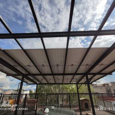 Instalación con herrería de paneles solares CDMX