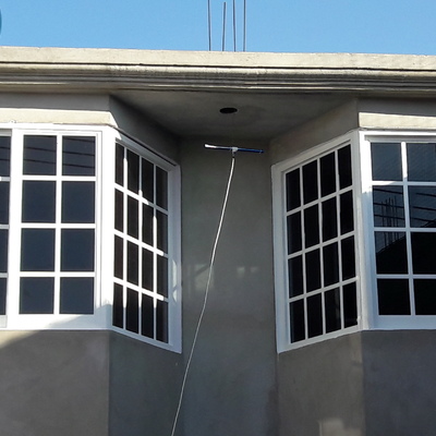 VENTANA TIPO BAY WINDOW
