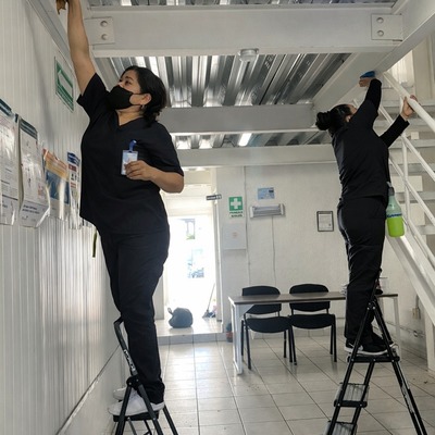 Limpieza profesional - Agencia AZUR