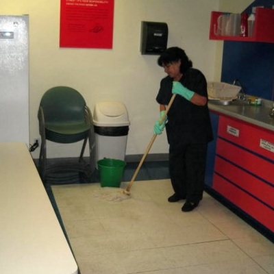 LIMPIEZA COMEDOR DE OFICINAS