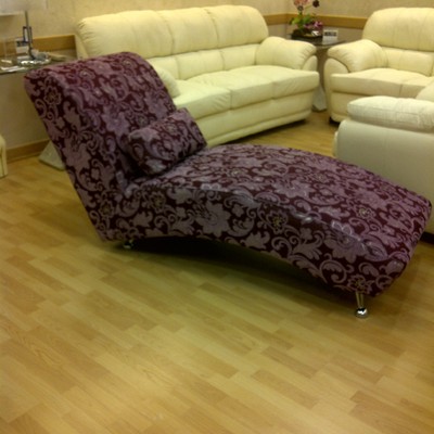 MUEBLES Y PISO MADERA