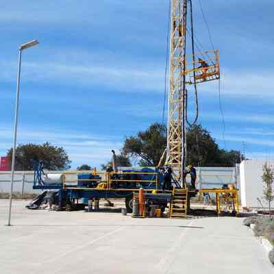 Perforación y equipamiento de pozos de agua