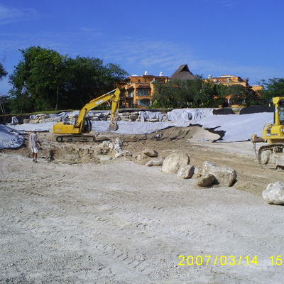 CONSTRUCCIÓN DE LAGO ARTIFICIAL. 