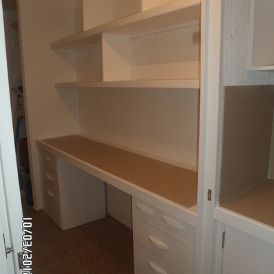 ESCRITORIO PARA ESPACIOS PEQUEÑOS