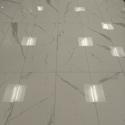 Piso de mármol de importación