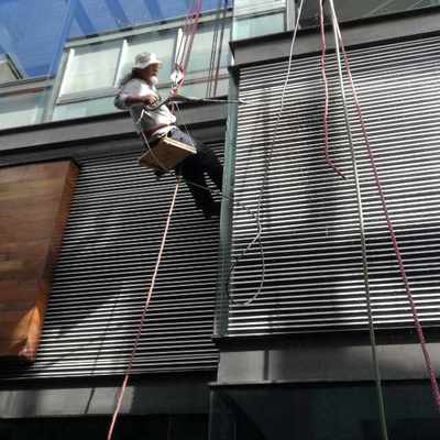 LIMPIEZA DE CRISTALES