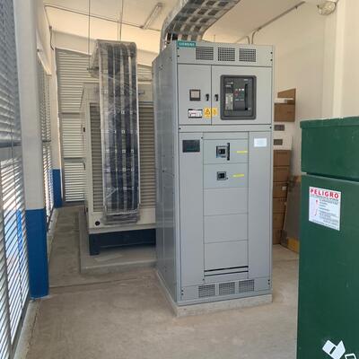 Instalación de sub estación eléctrica