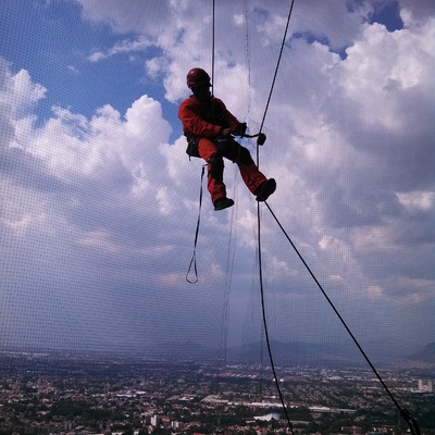 Torre de PEMEX 200 m de altura