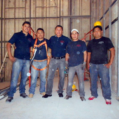 trabajadores de instalaciones especiales