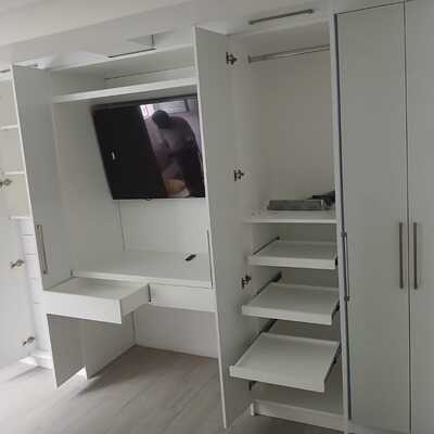 Mueble de madera