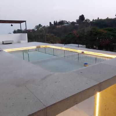 ILUMINACIÓN ALBERCA