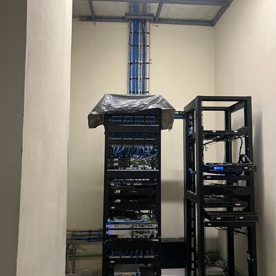 Rack de comunicaciones