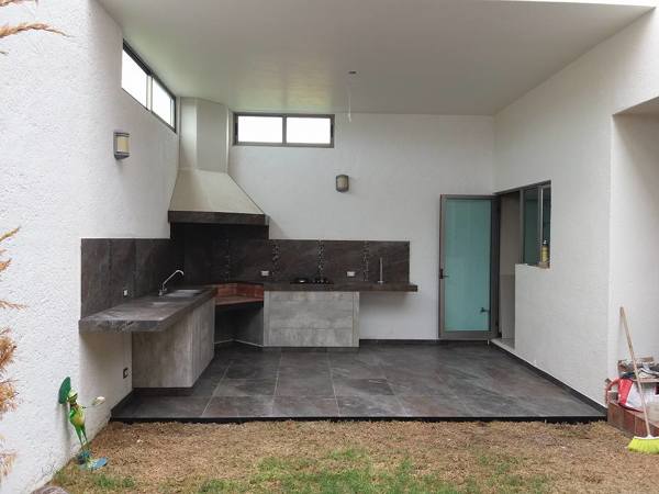 Foto: Cosina en Patio de Servicios Ponce #282045 - Habitissimo