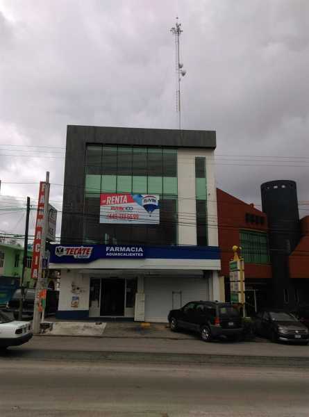 EDIFICIO EN BOULEVARD GUADALUPANO, AGUASCALIENTES