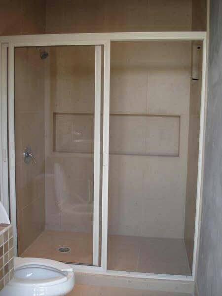 CANCEL DE BAÑO CON PELICULA DE SEGURIDAD