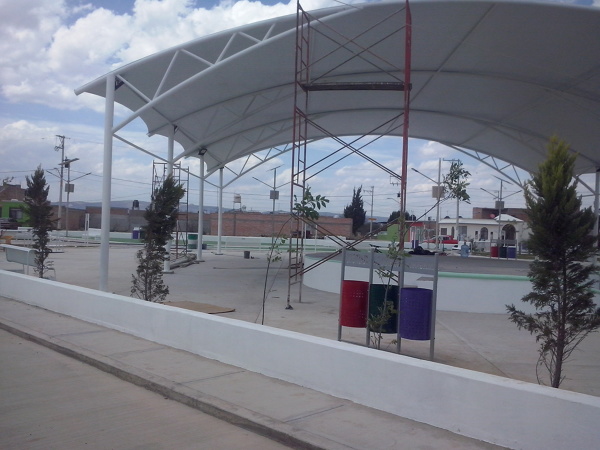 VELARIA EN PARQUE