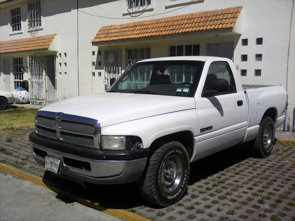 camioneta de 1 1/2 tns.
