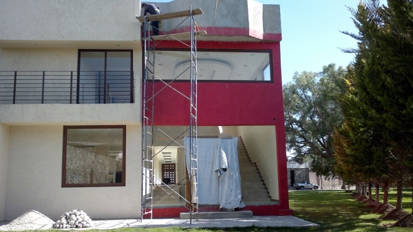 CONSTRUCCION DE FACHADA EN RESIDENCIA