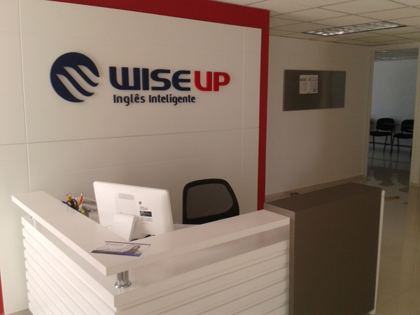 Diseño y Construcción de escuela de ingles Wise-Up Ciudad Satelite