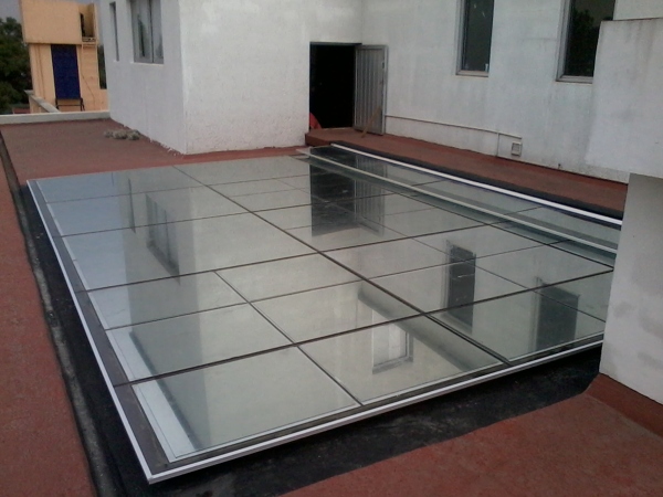 Foto: Domo en Cubo de Escalera de Aluminio Arquitectónico #72290