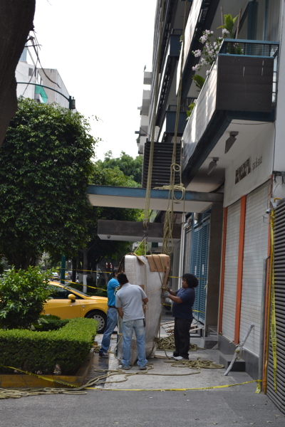 Maniobra de amarres para volar