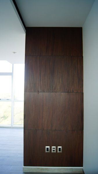 Recubrimiento de Muro de Tablaroca en Madera