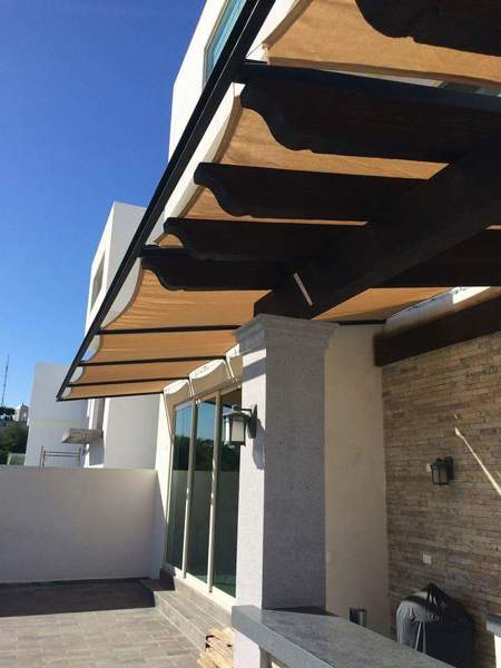 Estructura en y madera cantiver