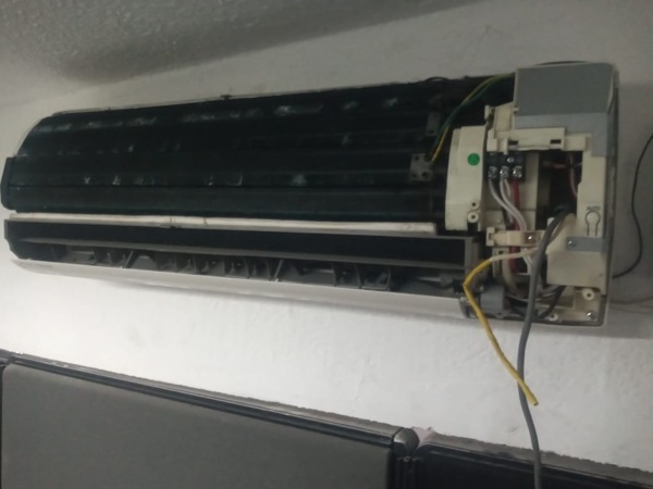 Mantenimiento preventivo a equipo mini split