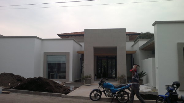 CASA HABITACION