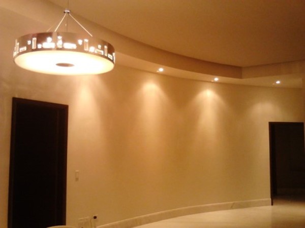 Foto: Iluminacion Inteligente de Arquitectura y Automatización ...