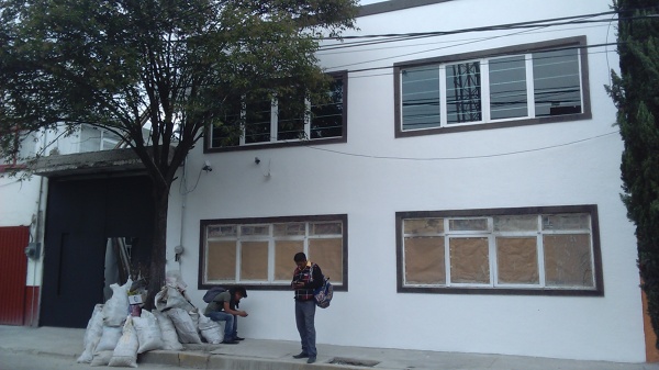 cambio de fachada anteriror por moderno