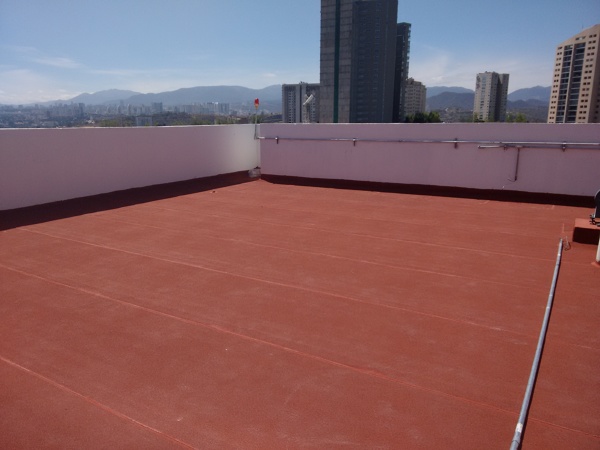 IMPERMEABILIZACION EN AZOTEA DE EDIFICIO DE ARGENTA B