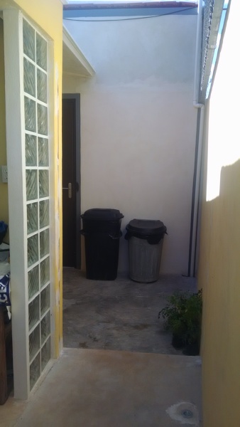 Foto: Vitroblock y Panel Covintec para Cerrar Claros. de Fehu Opés