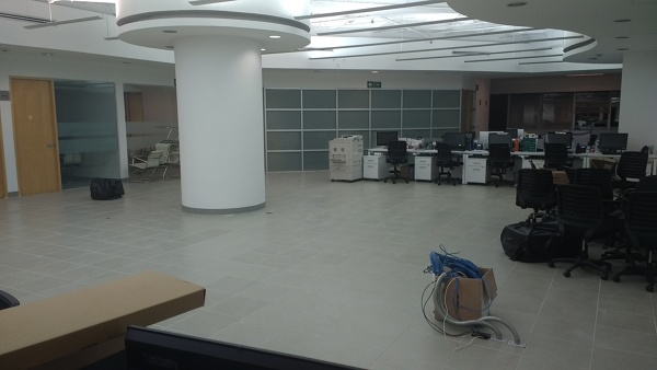 Se colocó loseta cerámica