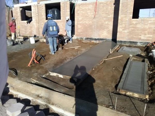 Colado de Huellas para estacionamiento