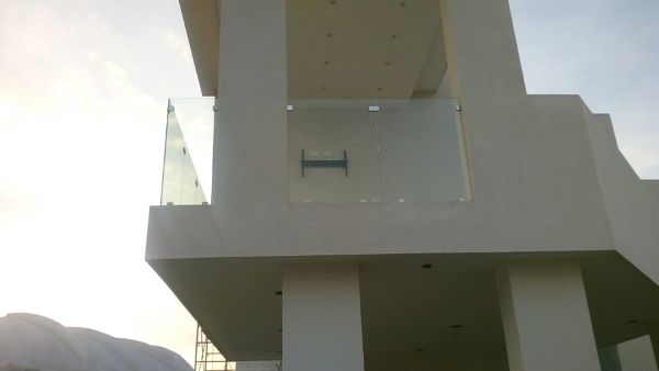 Barandal de cristal templado en Terraza