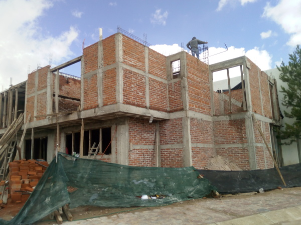 Casa habitacion de 2 Niveles, tipo residencial.