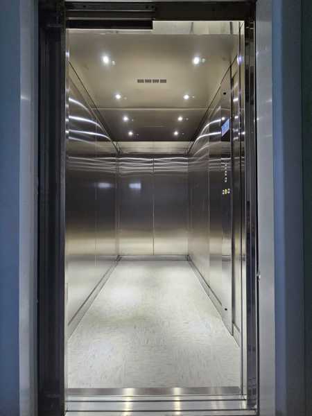 CABINA EN ACERO INOXIDABLE