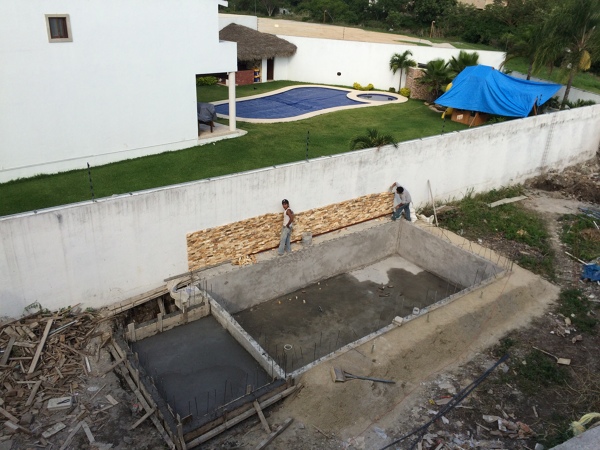 Construcción de alberca 70m3