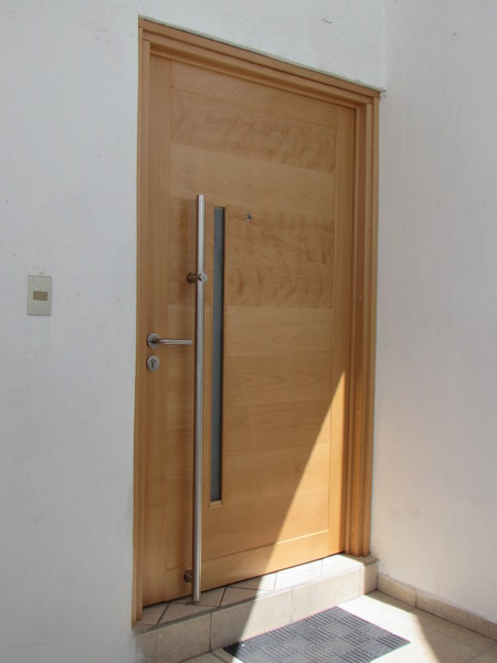 Puerta de Acceso Principal