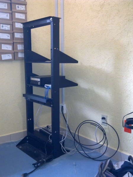 Foto: Instalación de Rack para Sistema de Cctv de Urme Soluciones ...